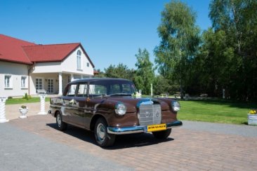 Auto na ślub w Perlowym Dworze